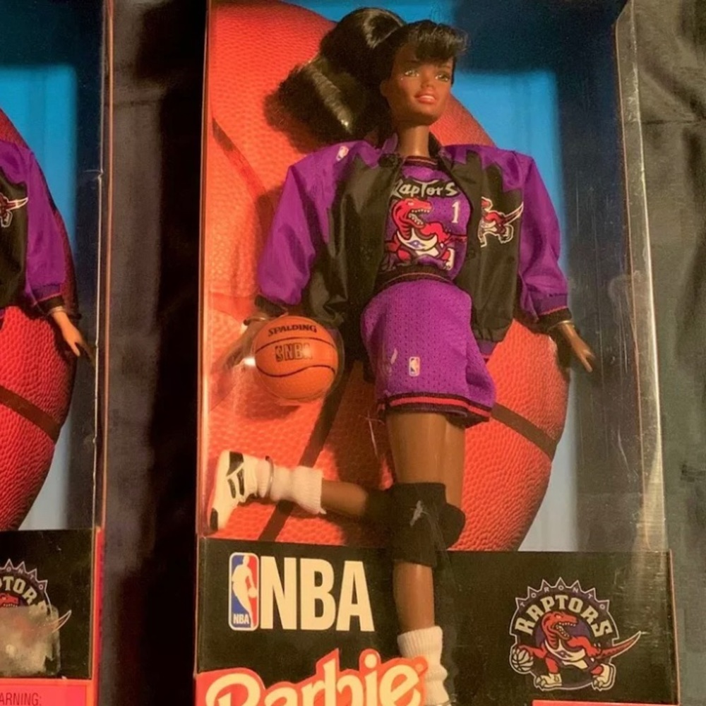 ✨ISO✨ Toronto Raptors NBA Barbie
